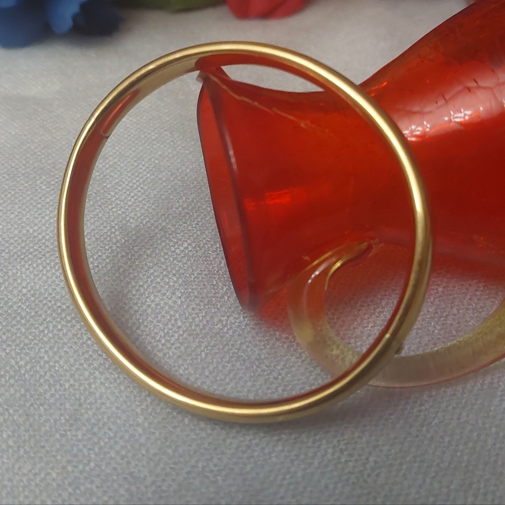 14K 585 Gold Bangle Bracelet